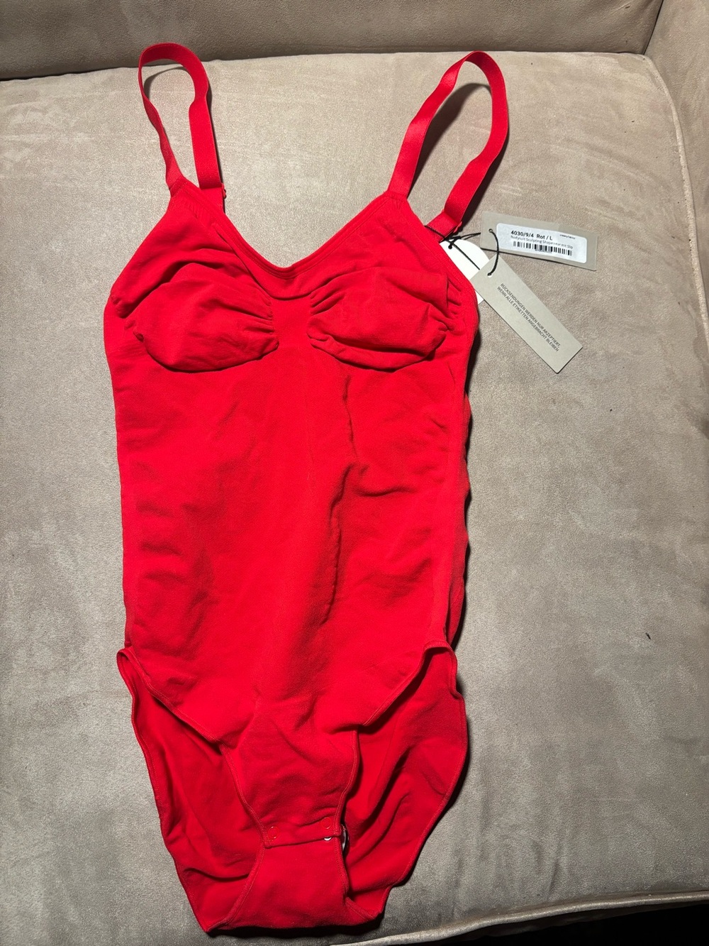 NWT Creamy Fabrics cfab Red Sculpting Shapewear Bodysuit Size L Strong Support